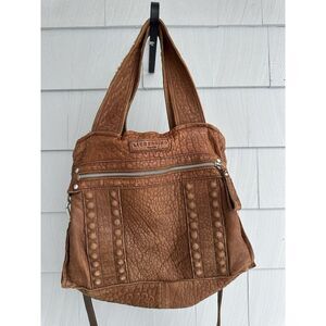 Liebeskind Berlin Brown Lambskin Shoulder Bag w Adjustable Shoulder Strap‎
